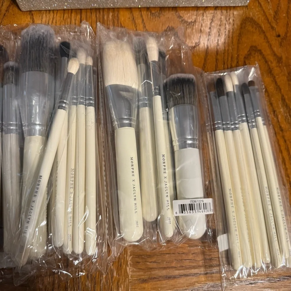NEW Morphe x Jaclyn Hill 24 Custom Eye & Face Brush Set